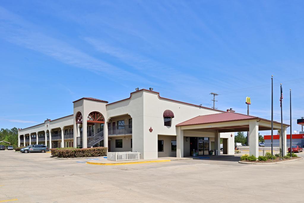 Quality Inn Near Parc Natchitoches Buitenkant foto